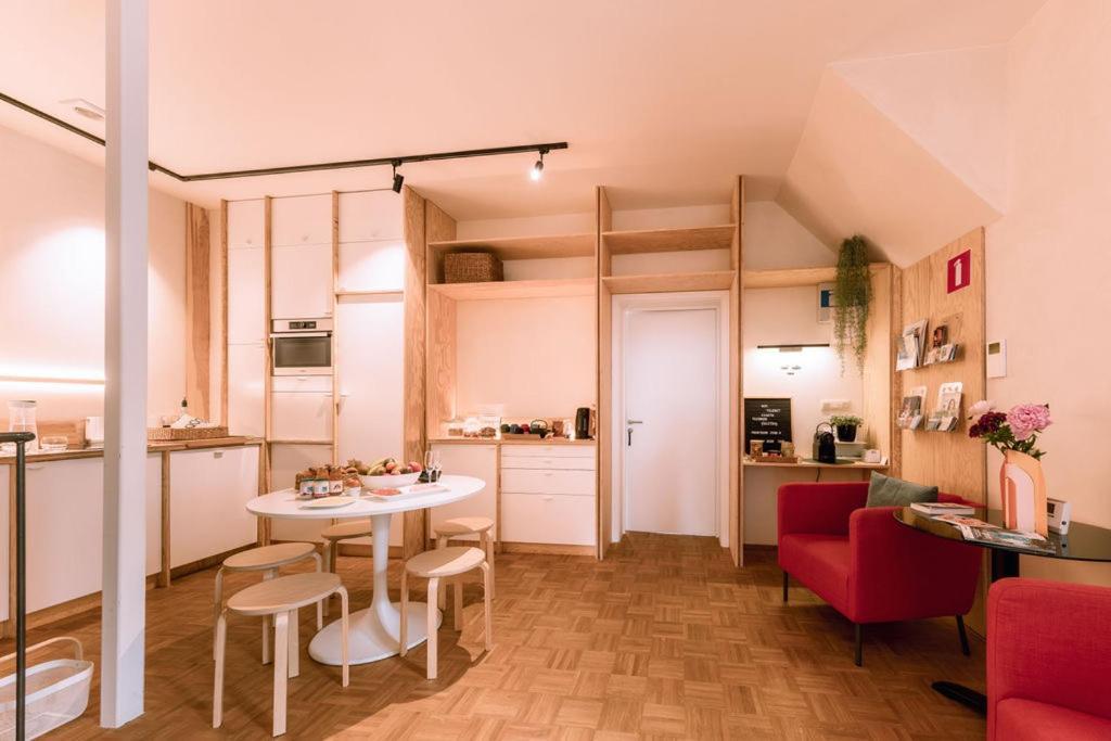Violet Suites Gand Esterno foto